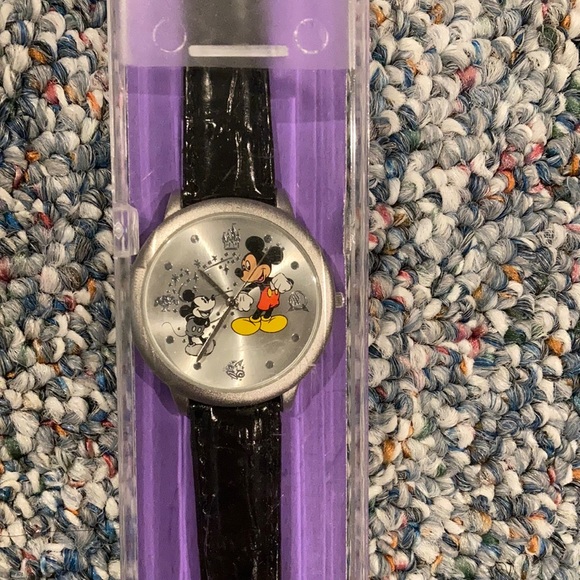 Disney | Accessories | Mickey Mouse Watchlimited Release  display picture 1